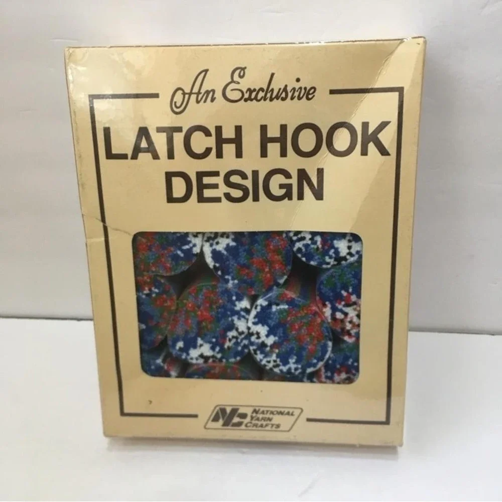 VINTAGE 1970s LATCH HOO KIT‎ SANTA CLAUS THROUGH THE CLOUDS